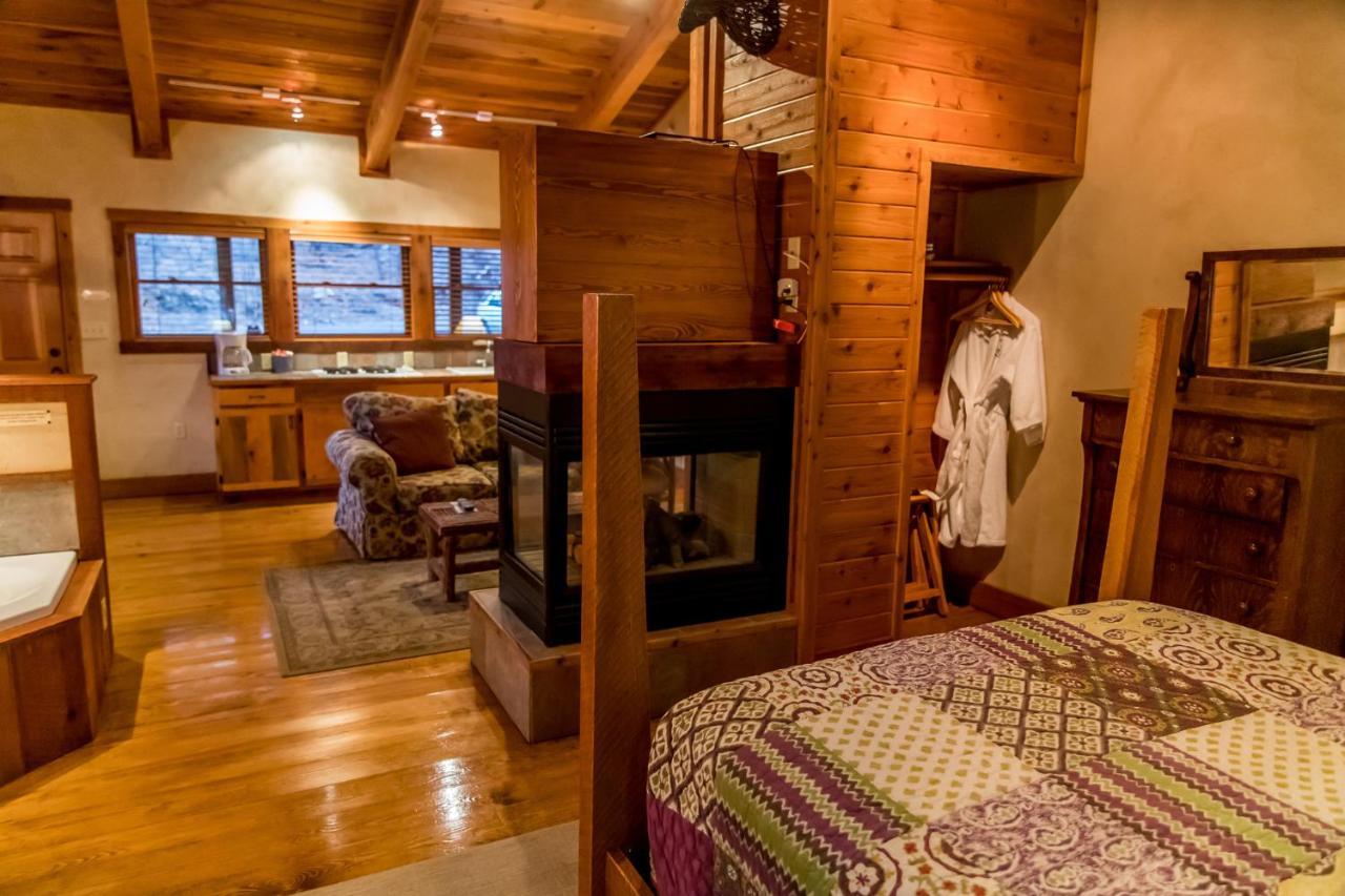 Riverside Cottage #24 Руидозо Экстерьер фото